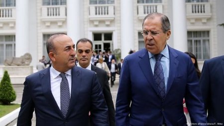 Bu gün Lavrov və Çavuşoğlu Rusiyada Qarabağ məsələsini müzakirə edəcəklər