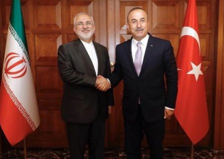 Çavuşoğlu Zəriflə danışıqlar apardı