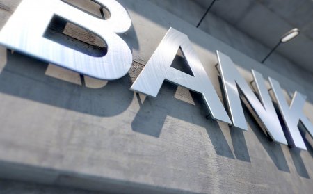 Dövlət bankları kredit həcmlərini artırıb