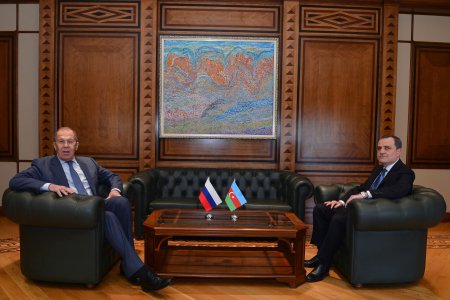 Ceyhun Bayramov Rusiya Federasiyasının xarici işlər naziri Sergey Lavrov ilə görüşdü