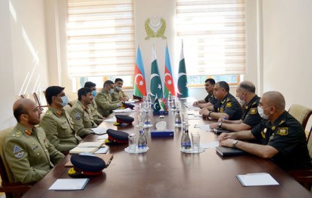 Azərbaycan və Pakistan generalları Bakıda görüşdü