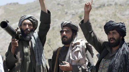“Taliban” Əfqanıstanın bütün ərazisini ələ keçirdiyini elan EDİB