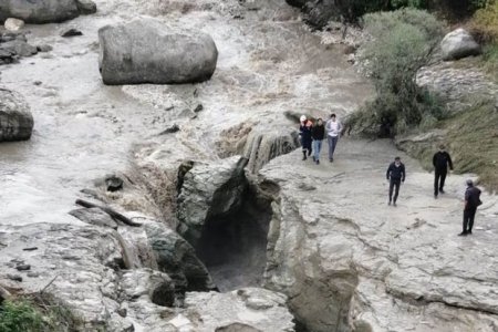 Dağıstanda minlərlə yerli sakin itkin düşən beş nəfərin axtarışını aparır - FOTO