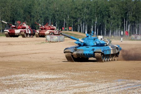 Hərbçilərimiz “Tank biatlonu” müsabiqəsində ilk yarışa başlayıblar - FOTO