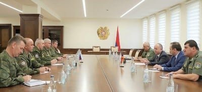 Rus sülhməramlıların yeni komandanı Karapetyanla görüşdü