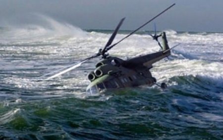ABŞ-ın hərbi helikopteri dənizə düşdü