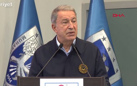 “İstəyimiz Ermənistanın atəşkəsə əməl etməsidir” - Hulusi Akar