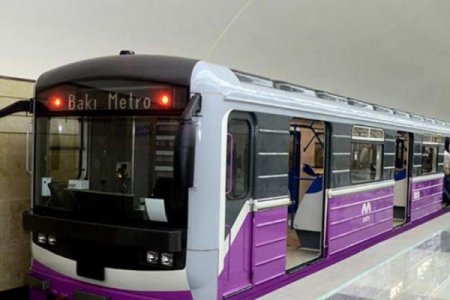 Bakı metrosunda PROBLEM - Qatardan sərnişinlər düşürüldü