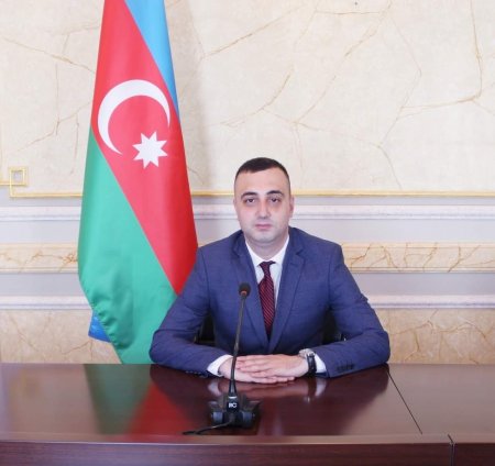 Xalq o vaxt böyük, güclü olur ki, özünə bənzəyir, özü olur, başqalarına bənzəməyə çalışmır