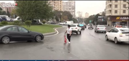 Bakıda sərxoş qadın sürücülərə həyəcanlı anlar yaşatdı (VİDEO)