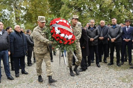 Şəmkir rayonunda Vətən müharibəsi şəhidi polkovnik-leytenant Rəşad Sadıqovun xatirəsi ehtiramla anılıb