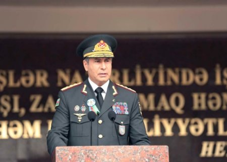 Vilayət Eyvazov iki yüksək rütbəli polisi nöqsanlara görə İŞDƏN ÇIXARDI