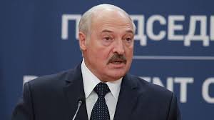 Lukaşenko - Vəziyyətin istənilən inkişafına hazır olmaq lazımdır