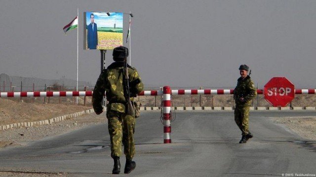 Qırğızıstan-Tacikistan sərhədində silahlı ATIŞMA