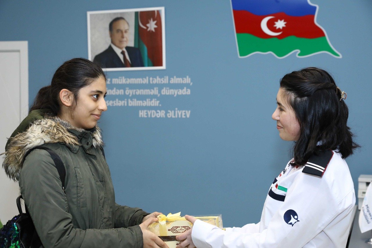 Novruz bayramı münasibətilə Dövlət Miqrasiya Xidmətində xeyriyyə aksiyası keçirib - FOTO