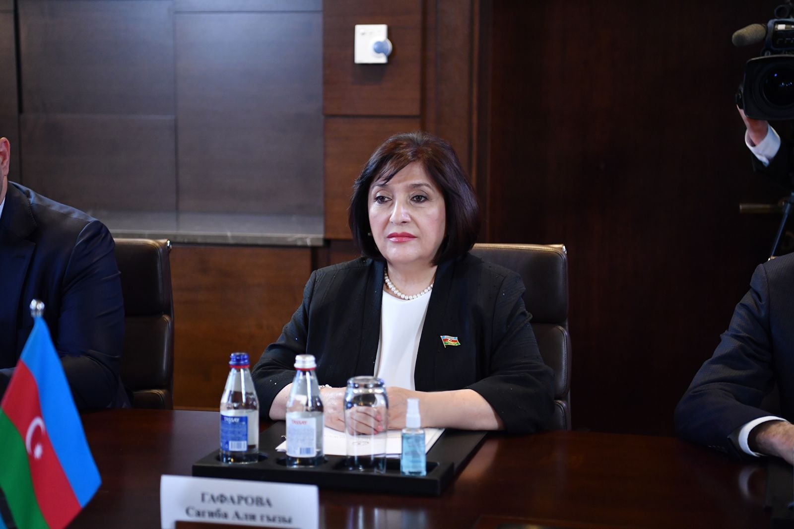 Milli Məclisin sədri Sahibə Qafarova Qazaxıstan Parlamenti  Senatının sədri  ilə görüşüb