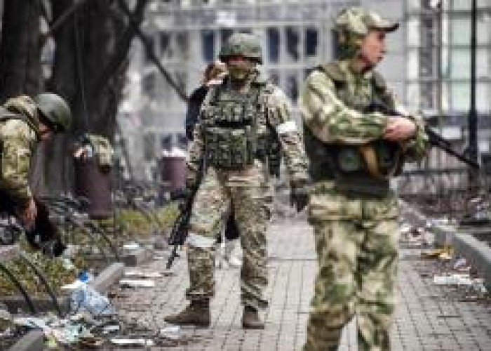 Ruslar ukraynalı hərbi əsirləri öldürmək əmri alıb
