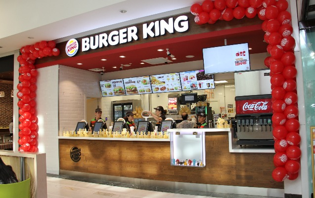 “Burger King”də istehlaka yararsız məhsullar aşkarlandı - Foto