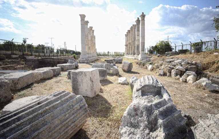 1800 illik qədim Soli Pompeiopolis limanında arxeoloji qazıntılar başlayıb - FOTO - ÖZƏL