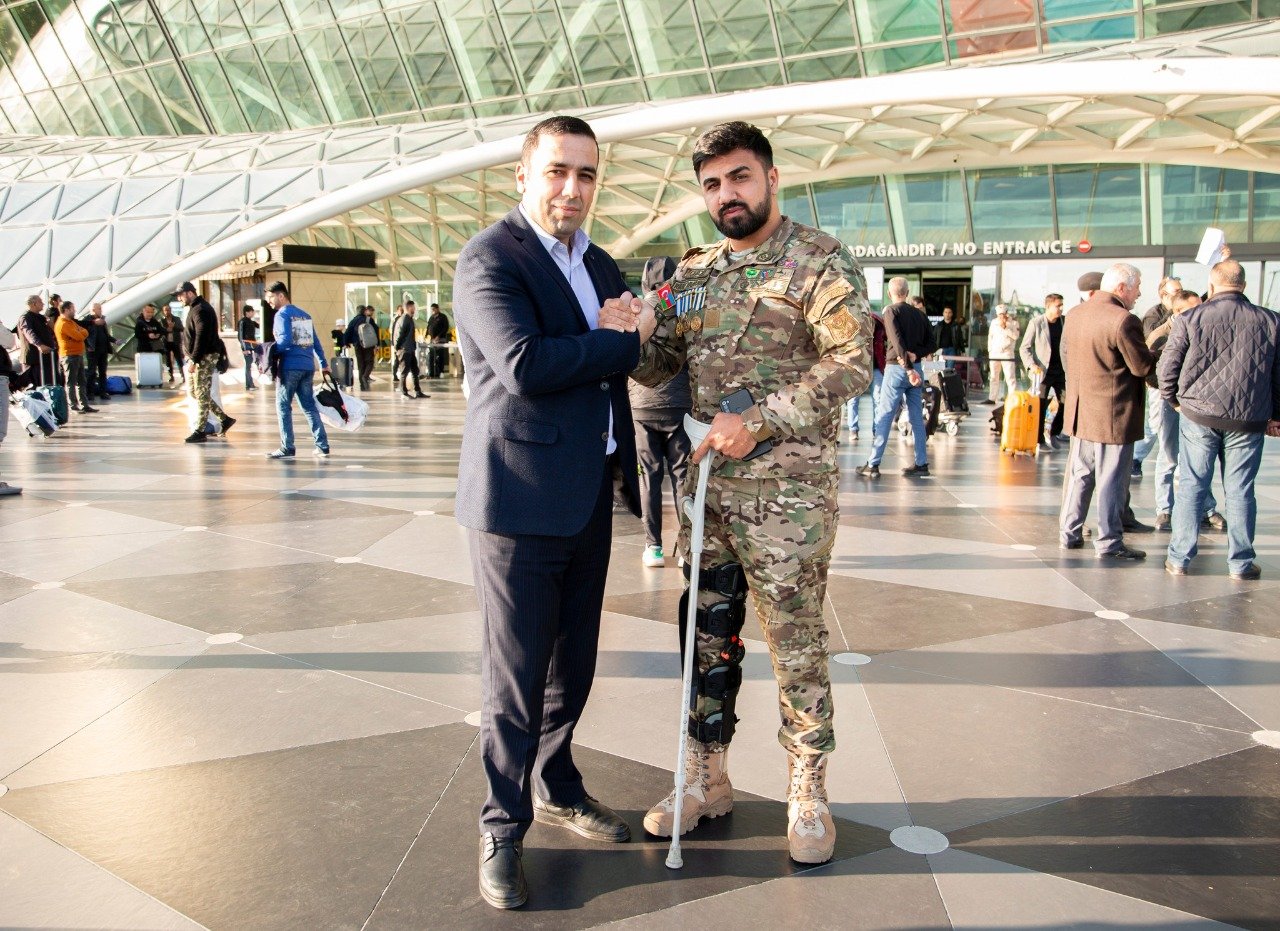 "YAŞAT" Fondu tərəfindən Türkiyəyə göndərilən daha bir qazimiz sağalaraq Vətənə qayıdıb