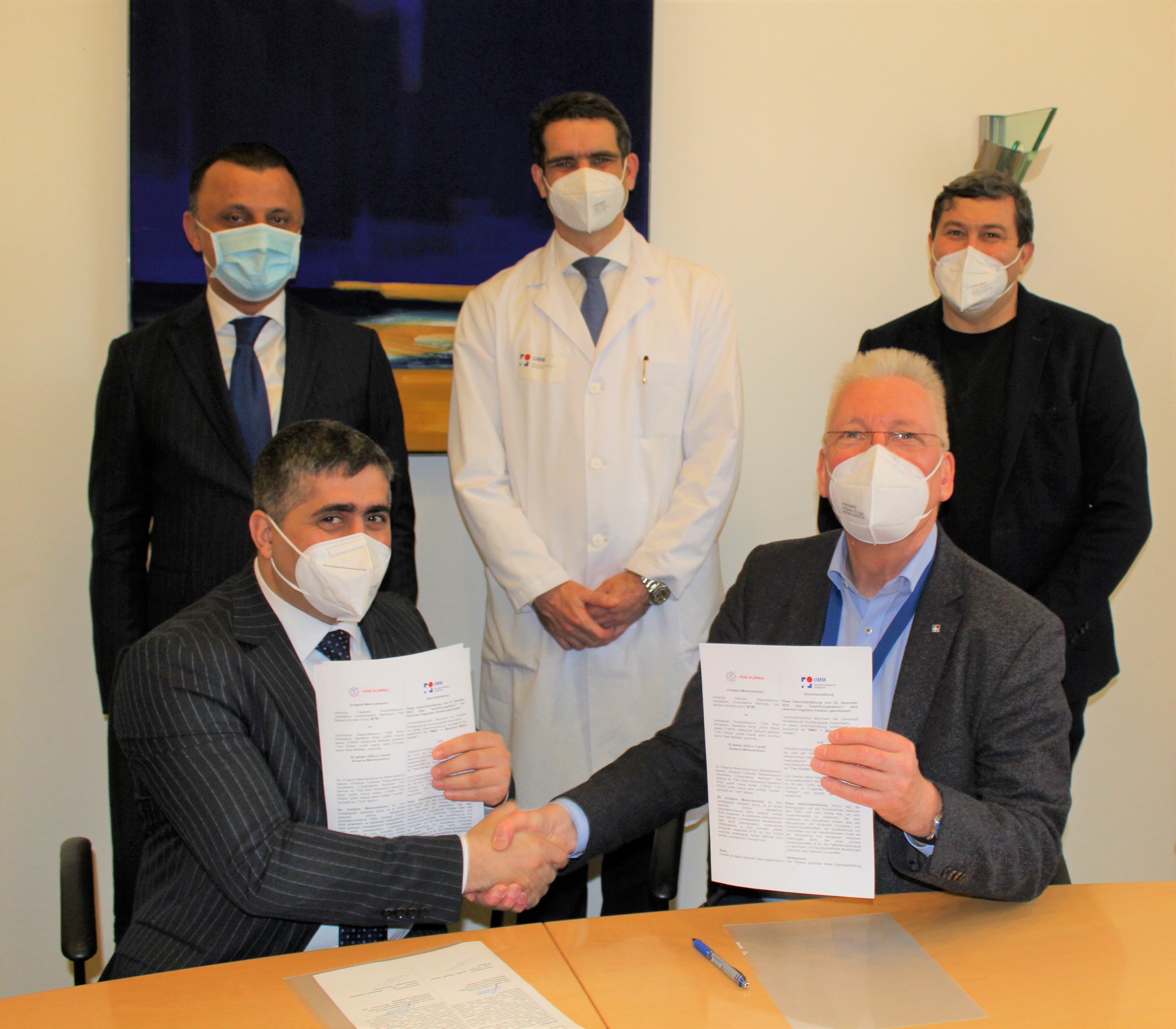 Yeni Klinika və Almaniyanın Manhaym Tibb Mərkəzi arasında Anlaşma Memorandumu imzalanıb