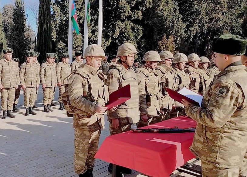 Azərbaycan Ordusunda müddətli həqiqi hərbi xidmətə qəbul və ehtiyata buraxılma tədbirləri keçirilir - Video