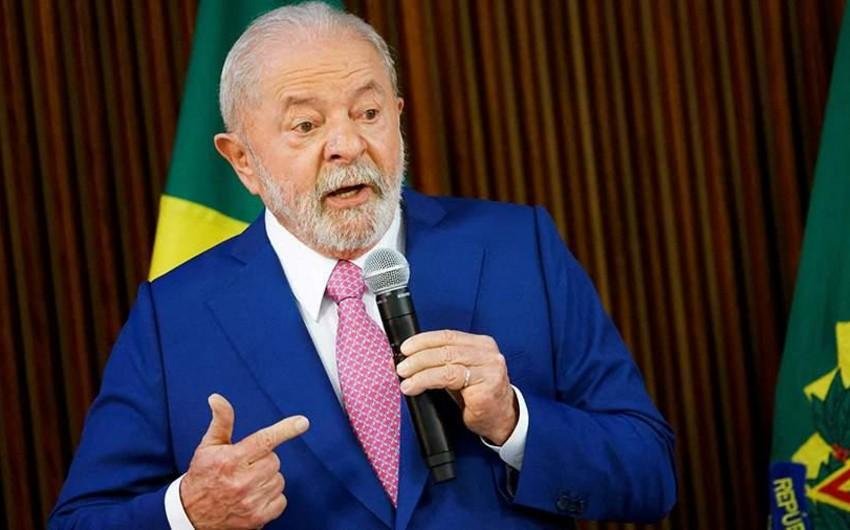 Braziliya Prezidenti etirazlarla əlaqədar paytaxtın təhlükəsiz ərazisinə təxliyə edilib (VİDEO)