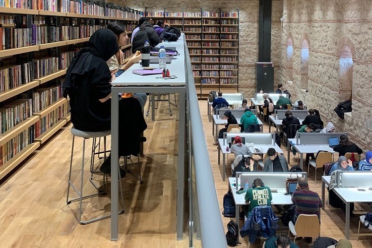 İstanbulun Ən Böyük kitabxanası olan Rami Kitabxanası Açıldı - ÖZƏL