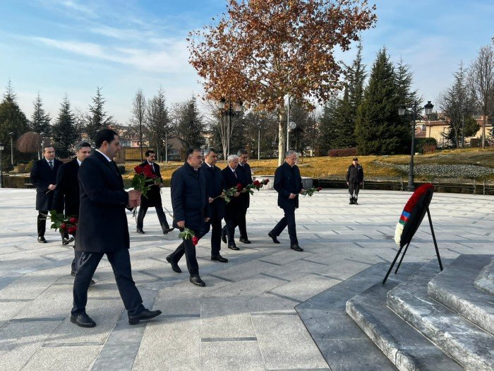 Şahin Mustafayev Türkiyənin vitse-prezidenti ilə görüşüb - FOTOLAR