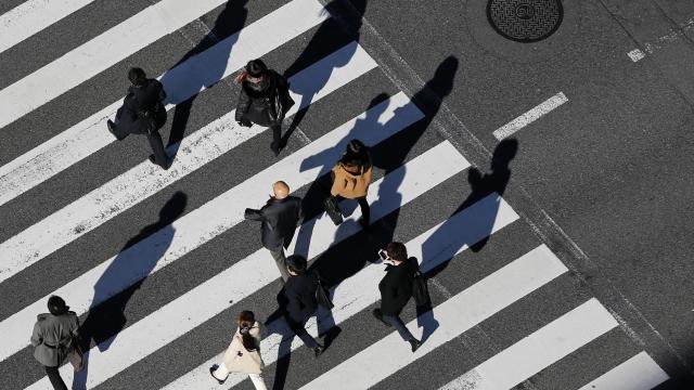 Zambiyada yolu keçərkən bu əşyadan istifadəyə görə CƏRİMƏ tətbiq ediləcək -