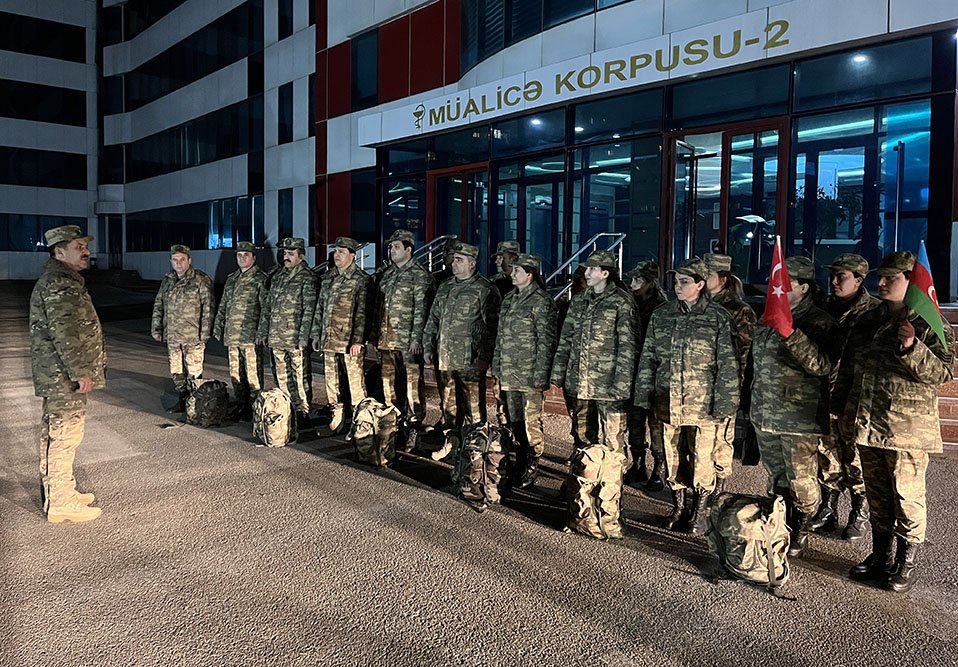 Bir qrup hərbi tibb personalı Türkiyəyə yola düşüb