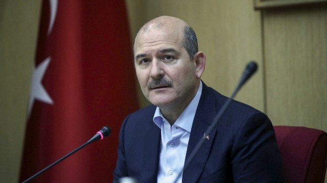 Süleyman Soylu FHN-in mobil səhra hospitalına baş çəkib