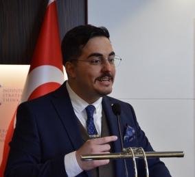 Türkiyəli politoloq Dr. Gökberq Durmaz - “Yeni dünya nizamı - Qlobal iqtisadiyyat” - ÖZƏL