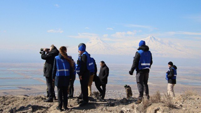 "Aİ-nin Ermənistandakı missiyası ilk patrulunu həyata keçirib" - Borrell