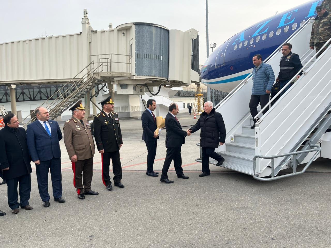 FHN-in Türkiyədə olan çevik xilasetmə qüvvələrinin bir hissəsi ölkəmizə qayıdıb