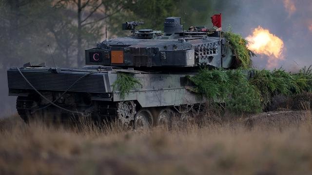 Almaniya İsveçrədən Leopard 2 əsas döyüş tanklarını almaq istəyindədir -