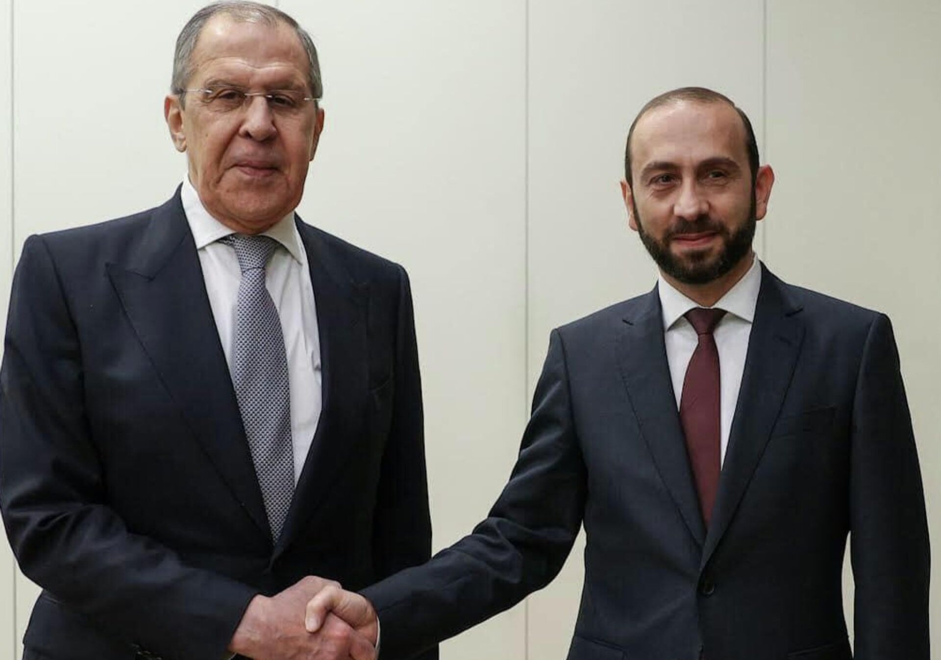 Lavrov və Mirzoyan Aİ missiyasının Azərbaycanla sərhəddə yerləşdirilməsi məsələsini müzakirə edəcəklər