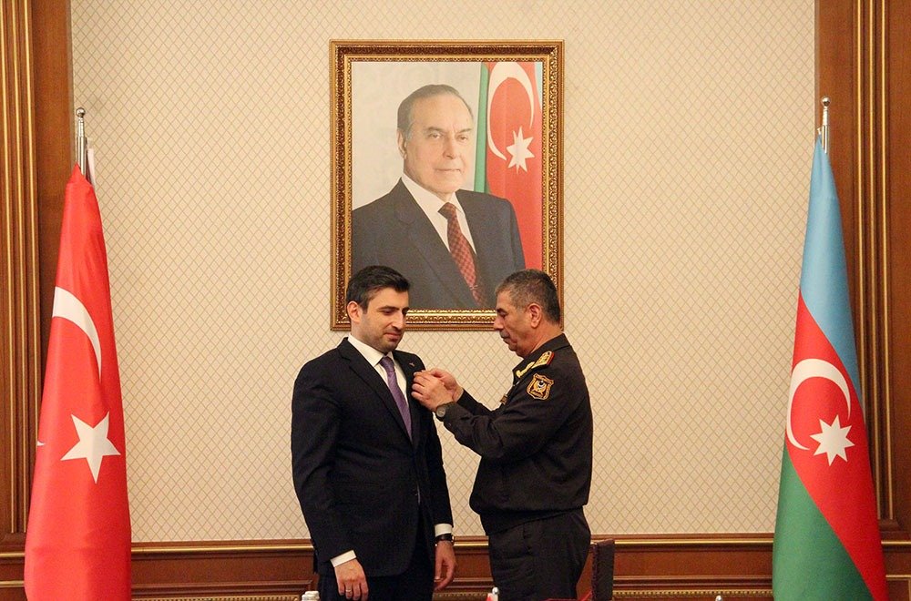 Şelçuk Bayraktara “Hərbi Əməkdaşlıq Medalı” təqdim edildi -