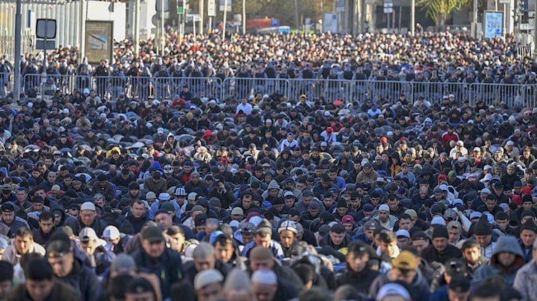 Müsəlmanları bir araya gətirən bayram - FOTOLAR