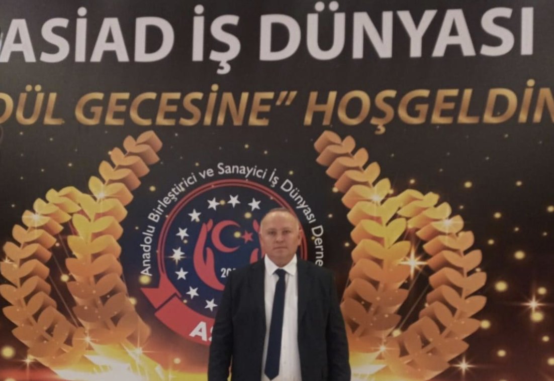 ASİAD Bursa başkanı Vural Göçmen Azerbaycan'ın bağımsızlık gününü kutladı ..