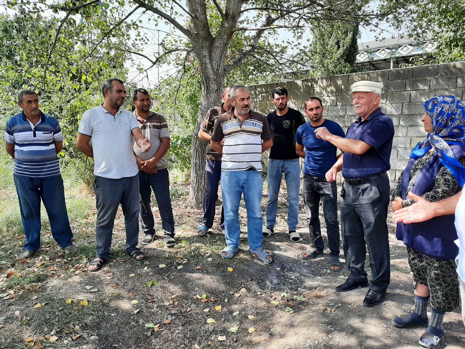 “Açıq mikrofon” aksiyası Hacırüstəmli kəndinin sakinlərinin ixtiyarında oldu