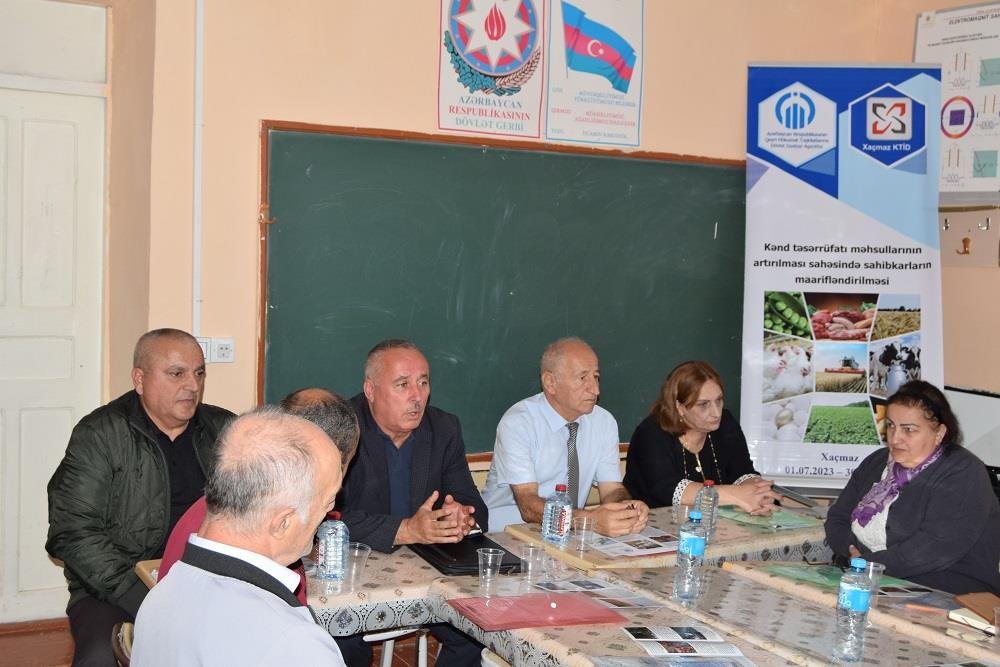 Layihənin yekunlarına dair dəyirmi masa keçirilib - FOTOLAR