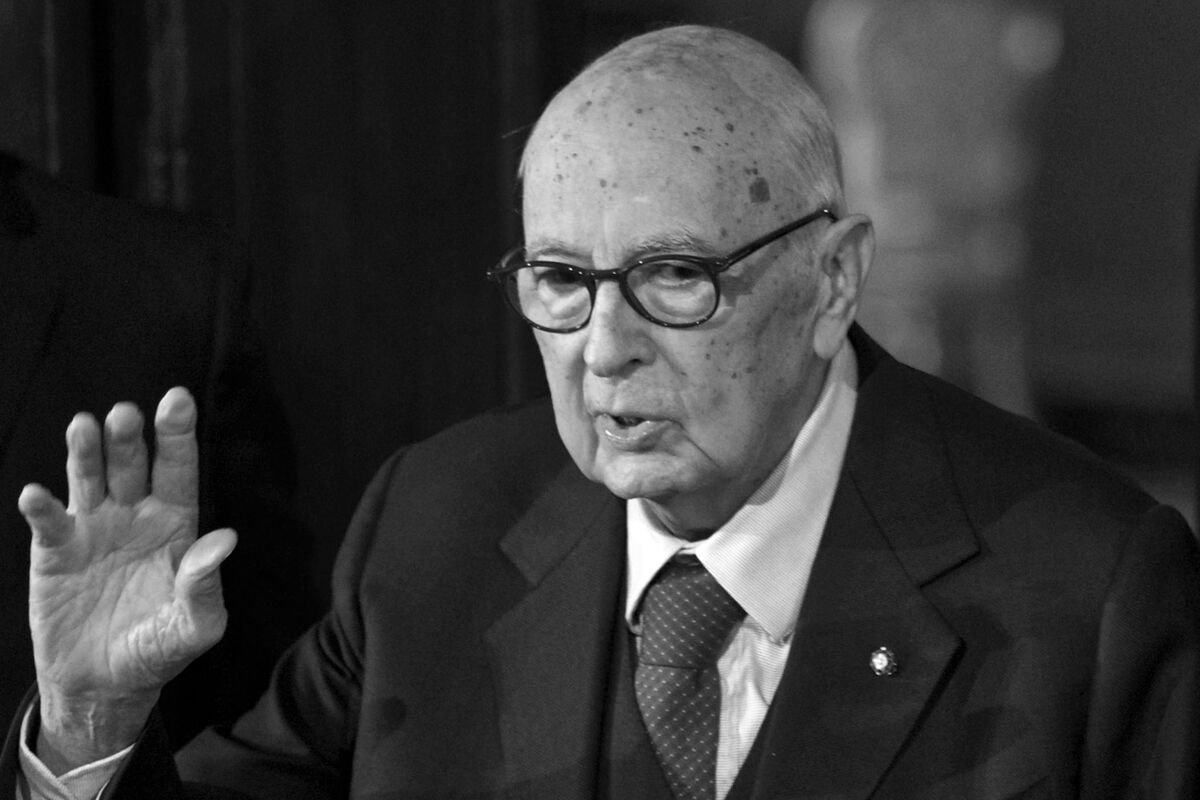 İtaliyanın keçmiş prezidenti Napolitano 98 yaşında vəfat edib