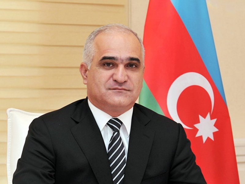 Şahin Mustafayev Xankədiyə gedir