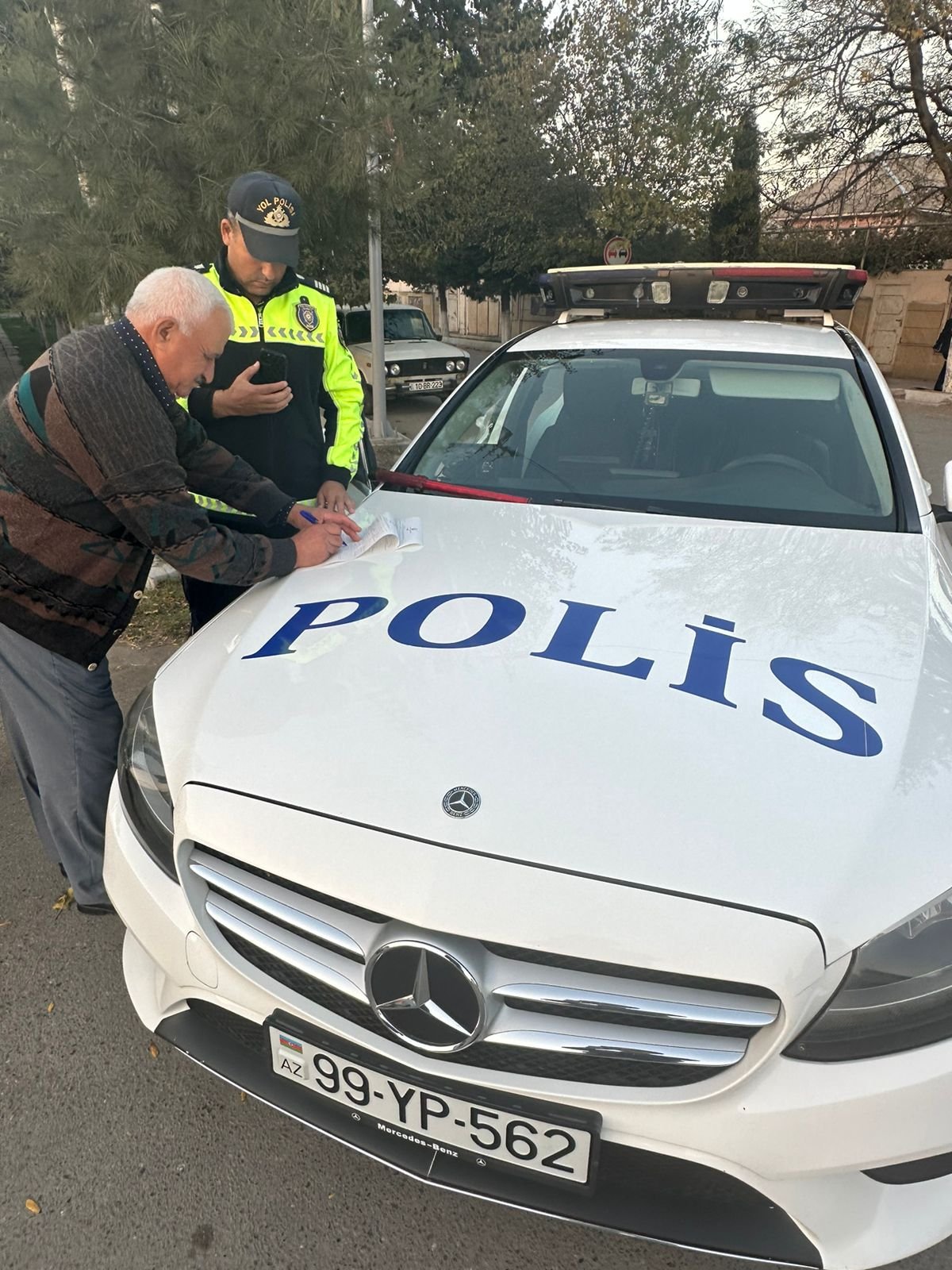 Salyanda DYP Bölməsinin əməkdaşları "Təmiz hava" aylığı çərçivəsində tədbirləri davam etdirir