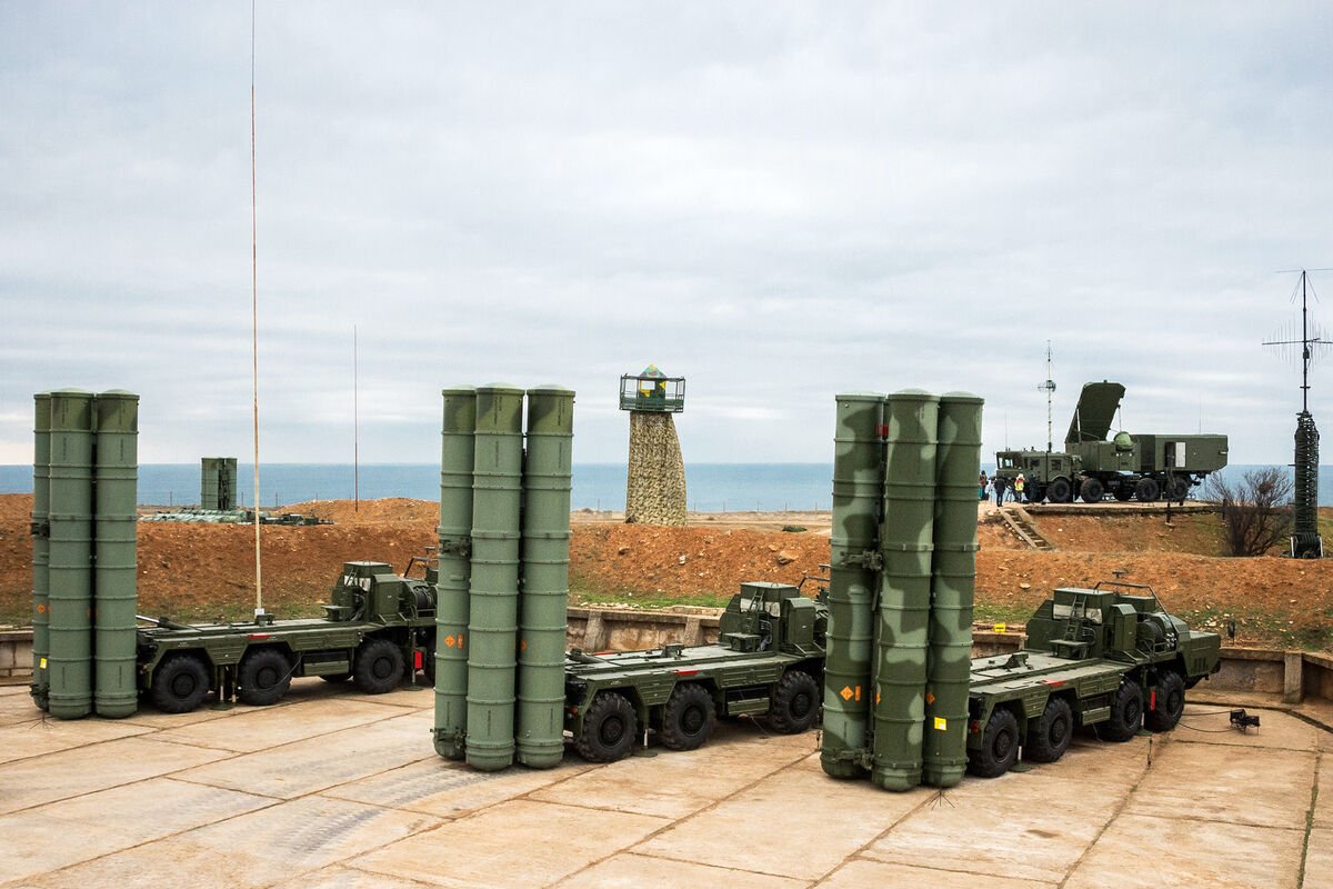 Türkiyə lazım gələrsə S-400-dən istifadə etməyə hazır olduğunu açıqlayıb