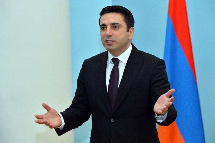 Ermənistan parlamentinin sədri Volodini KTMT PA üçün Moskvaya getməyəcəyi barədə xəbərdar edib