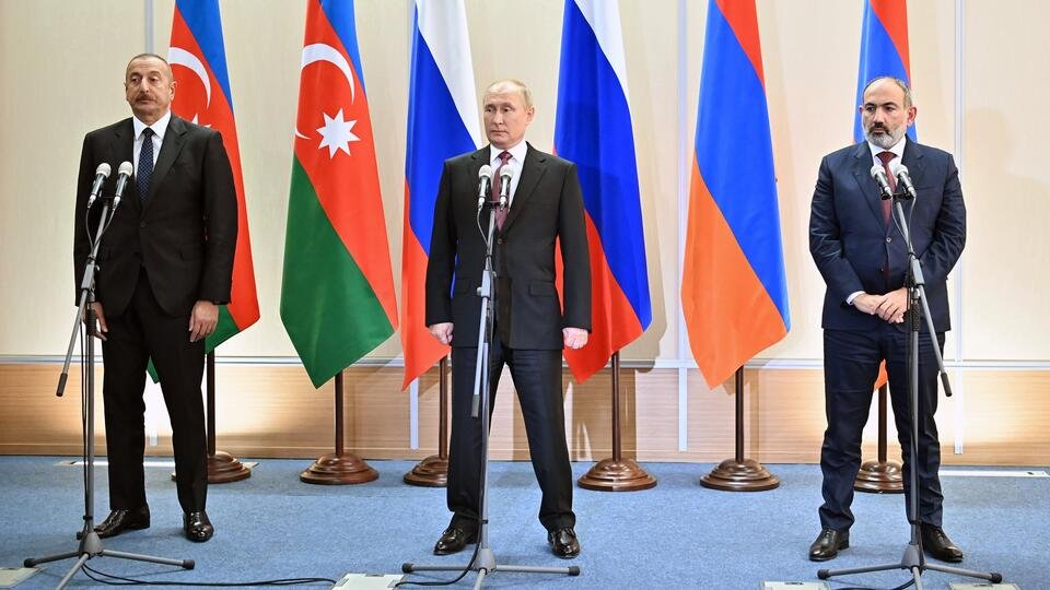 Sankt-Peterburqda Putin-Əliyev-Paşinyan görüşü ola bilər? - AÇIQLAMA