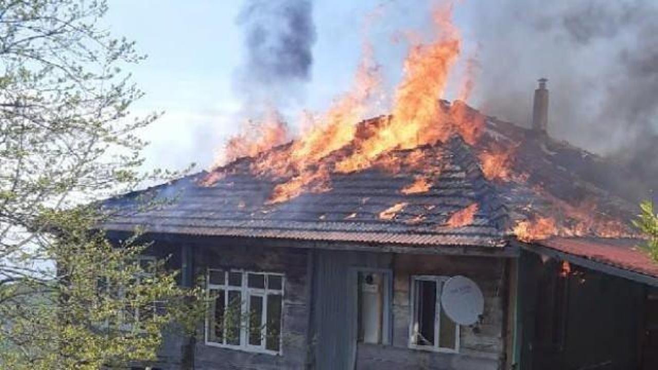 Masallı rayonunda ev yandı