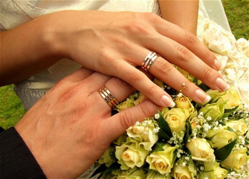 Evlənənlər azalıb, boşananlar çoxalıb - Rəsmi statistika